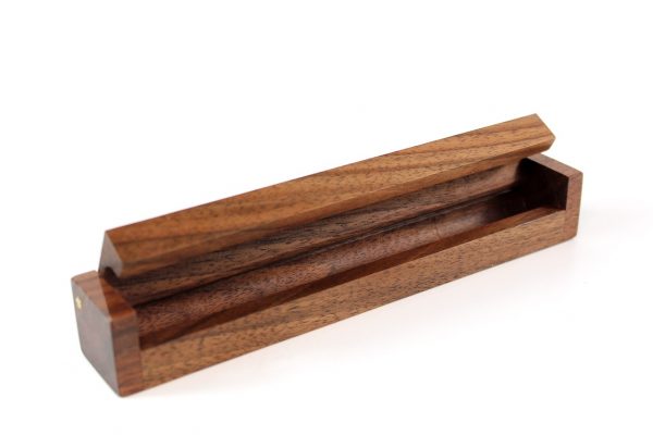 Edles Holzetui aus Nussbaumholz für Schreibgeräte