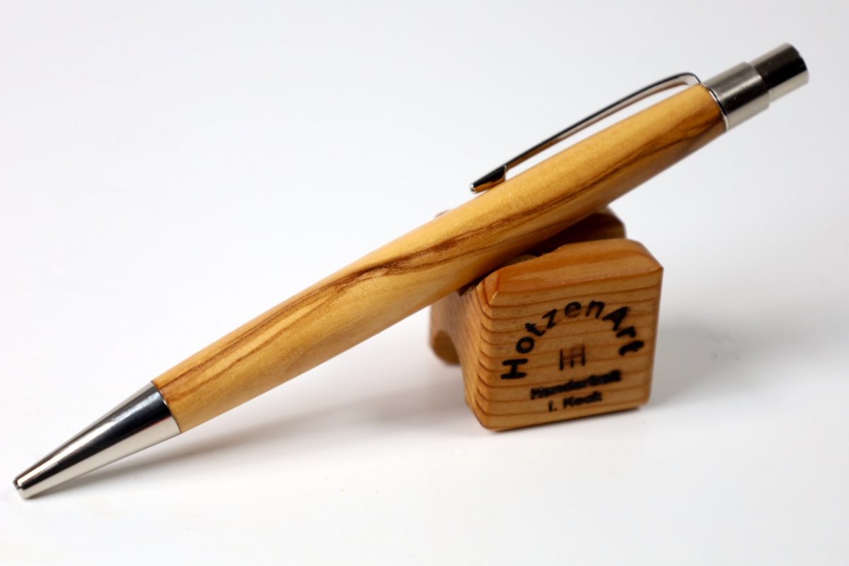 Eleganter Kugelschreiber aus Olivenholz