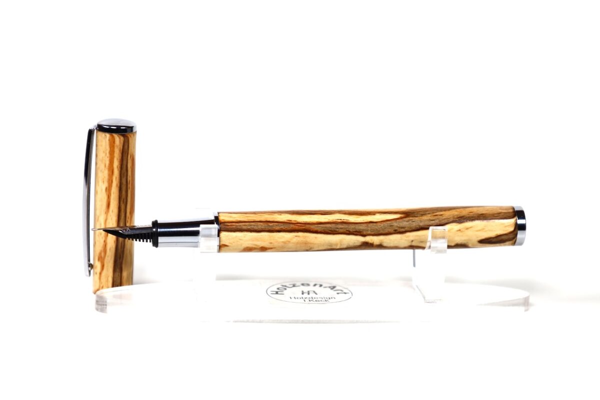 Exklusiver Füllfederhalter aus Buchenholz
