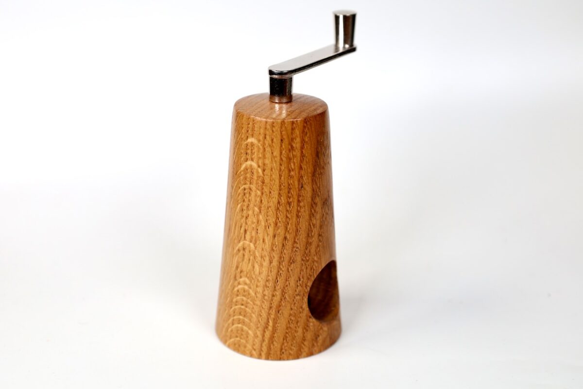 Exklusive Muskatmühle aus Eichenholz