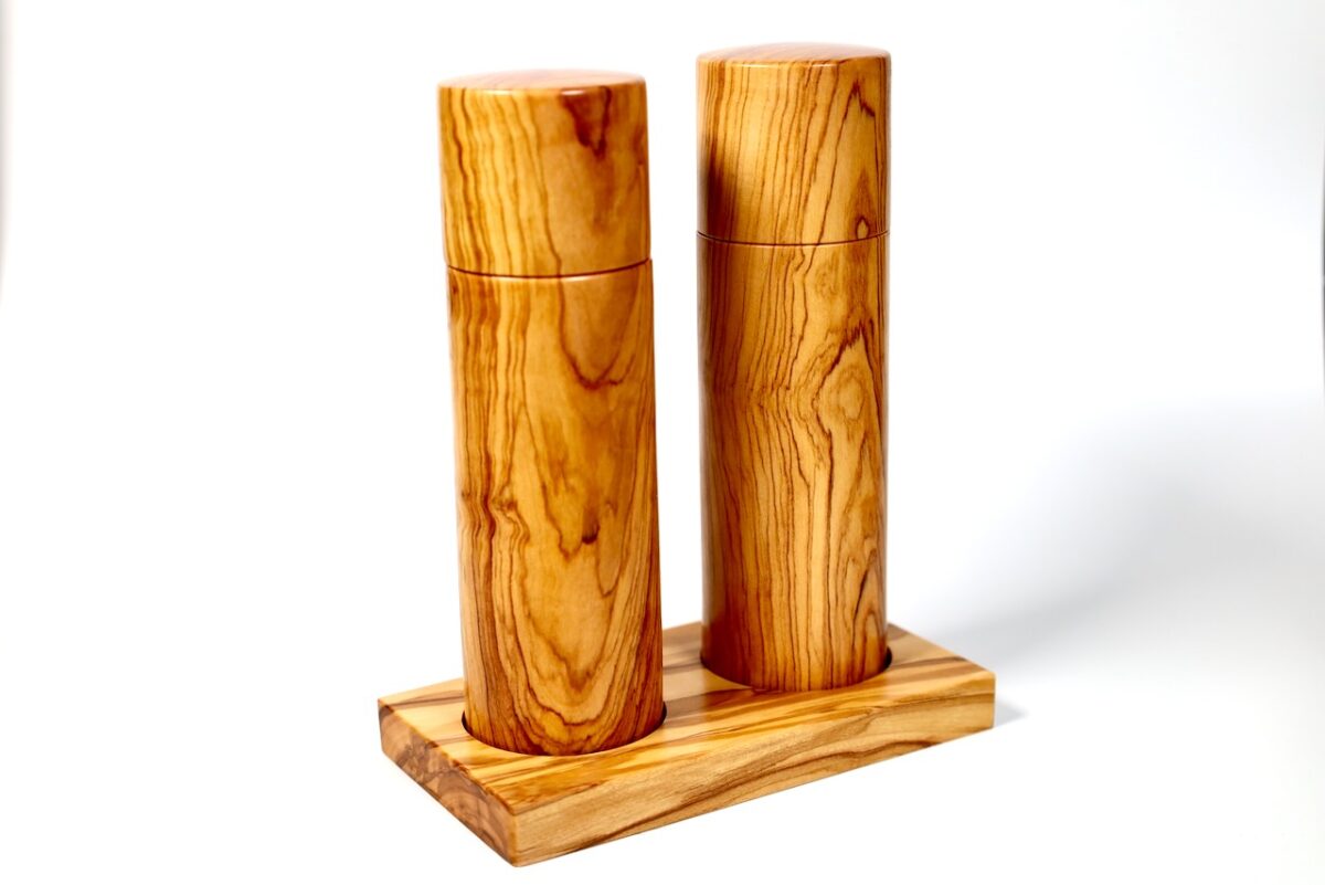 Exklusives Geschenk - Gewürzmühlenset aus Olive