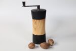 Exklusive Muskatmühle aus Ebenholz und Olivenholz – Bild 5