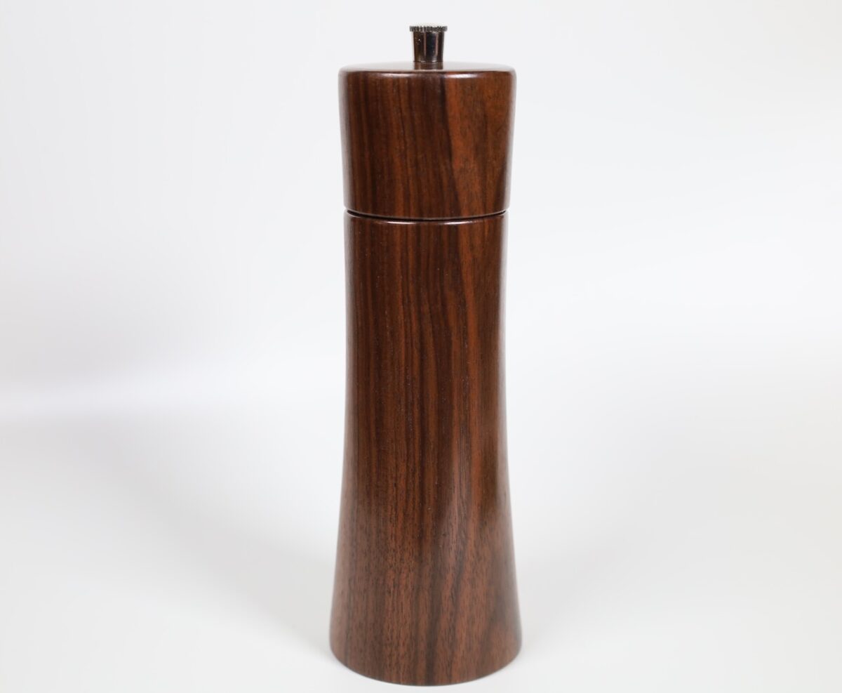 Gewürzmühle Nussbaum tailliert 20cm – Bild 4