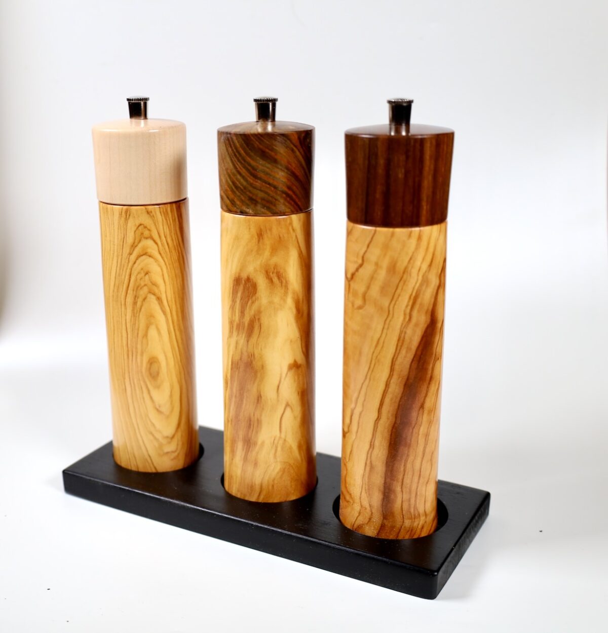 Gewürzmühlen Set - Die Pfefferbar - Olivenholz 3 Pfeffermühlen – Bild 4