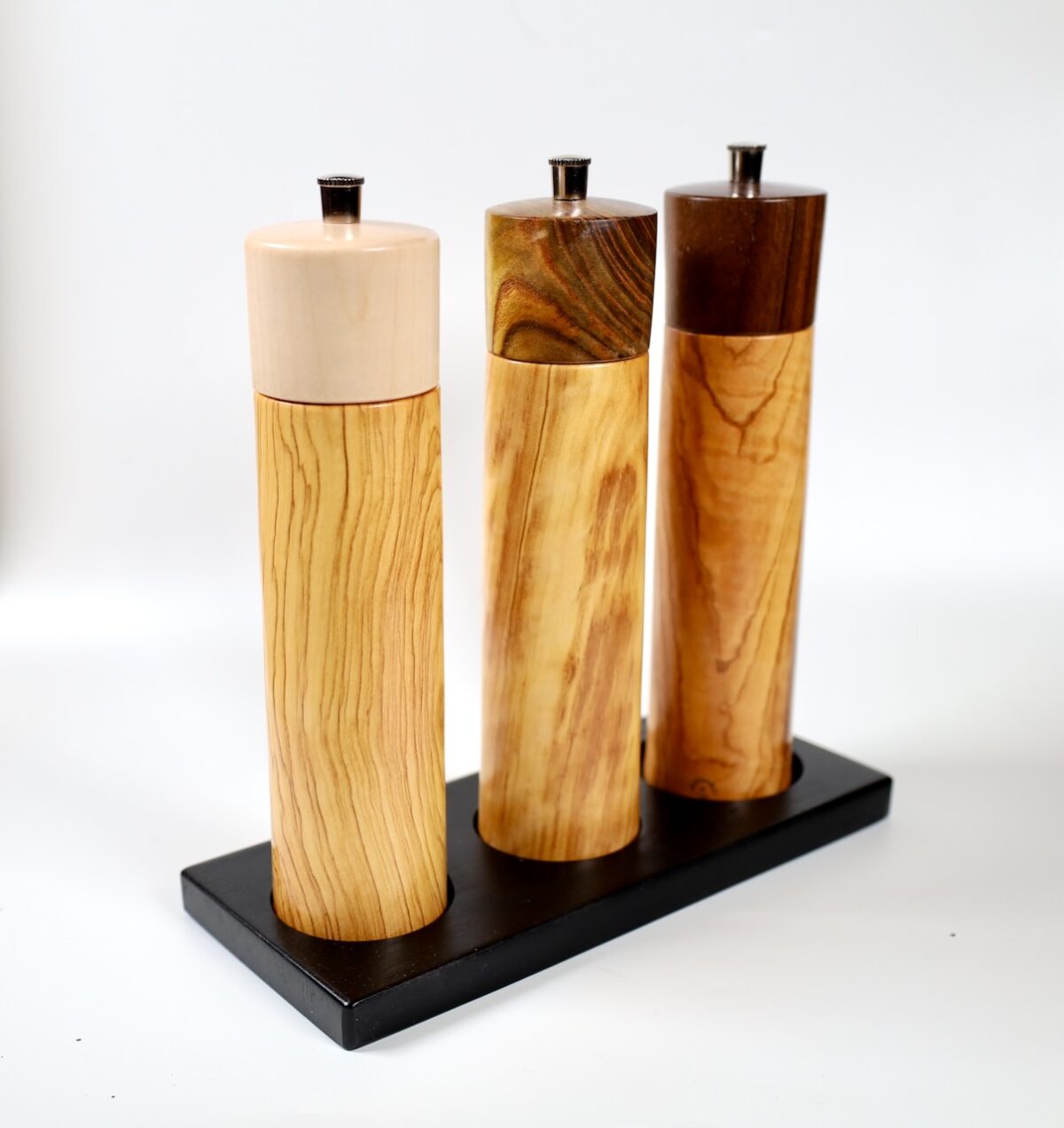 Gewürzmühlen Set - Die Pfefferbar - Olivenholz 3 Pfeffermühlen – Bild 3