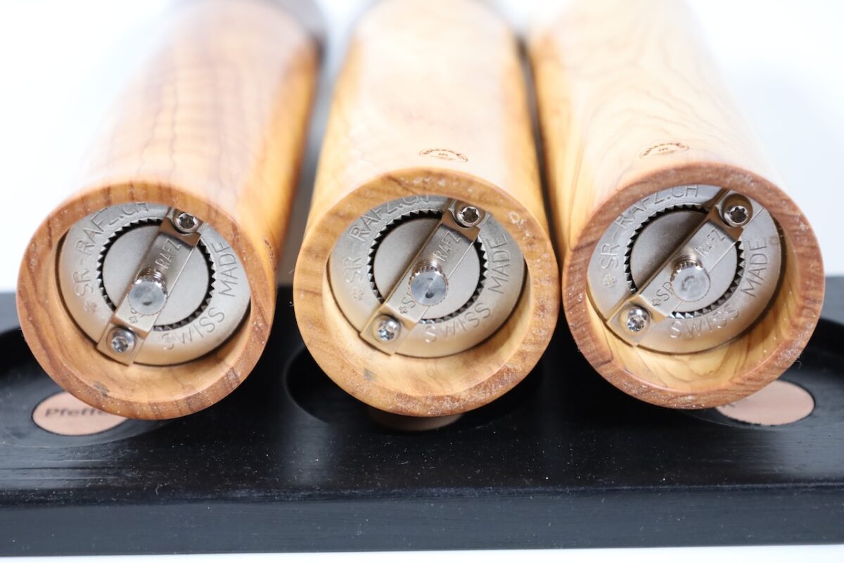 Gewürzmühlen Set - Die Pfefferbar - Olivenholz 3 Pfeffermühlen – Bild 9