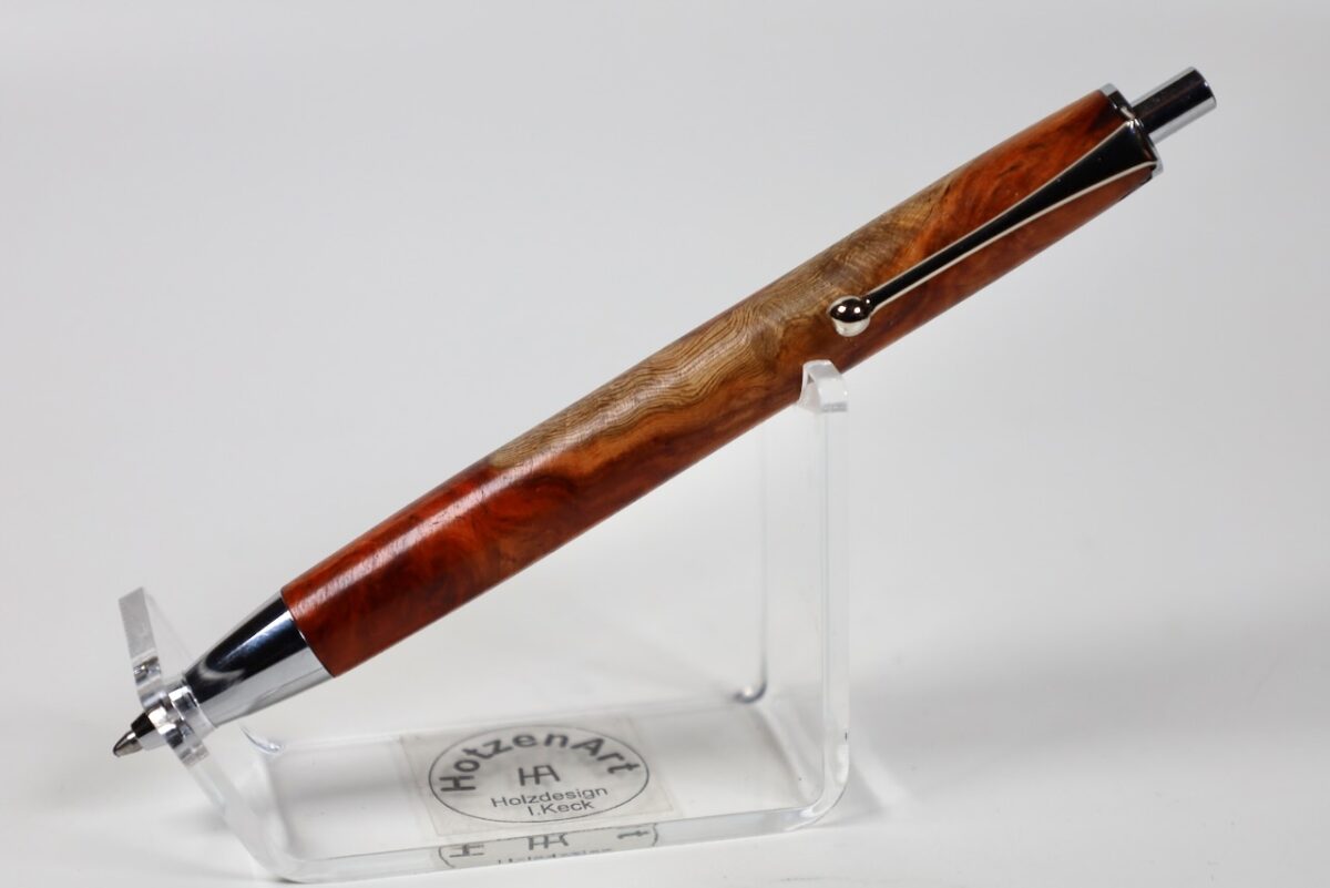 Exklusiver Kugelschreiber aus Amboina Maserholz