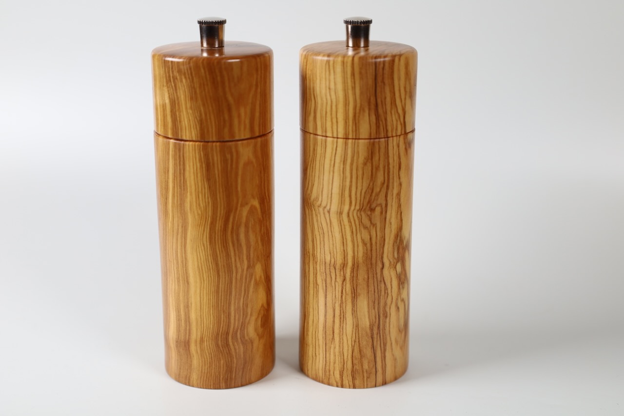Gewürzmühlenset Olive dunkel 14cm modern - 2 Exklusives Gewürzmühlenset aus Olivenholz