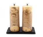 Außergewöhnliches Gewürzmühlenset aus Landkartenbuche mit Schweizer Edelstahlmahlwerken