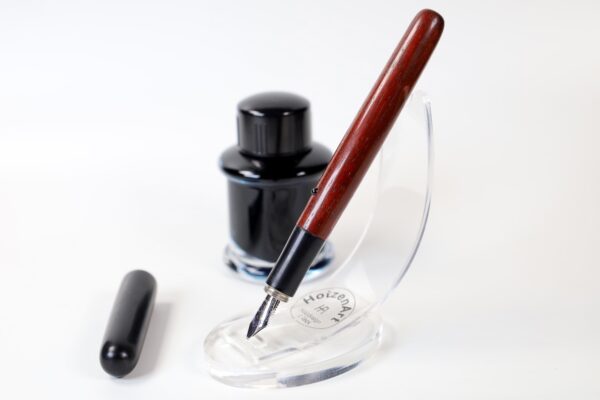 Füller aus Bloodwood und Ebonit