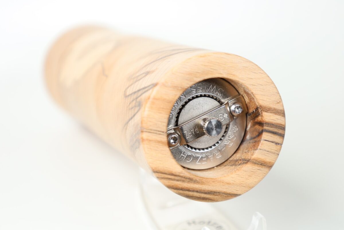 Handgemachte Gewürzmühle aus Landkartenbuche – 20 cm | langlebig & präzise – Bild 7