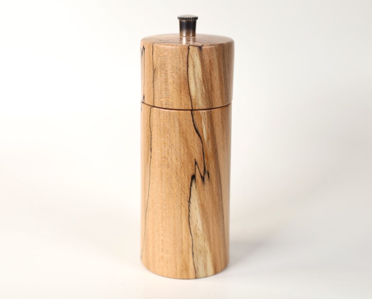 Edle Gewürzmühle aus gestockter Buche