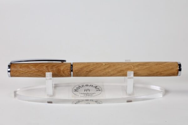 Exklusiver Füller aus Eichenholz