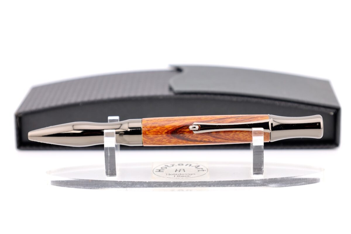 Ergonimischer Drehkugelschreiber aus Wüsteneisenholz und Metall