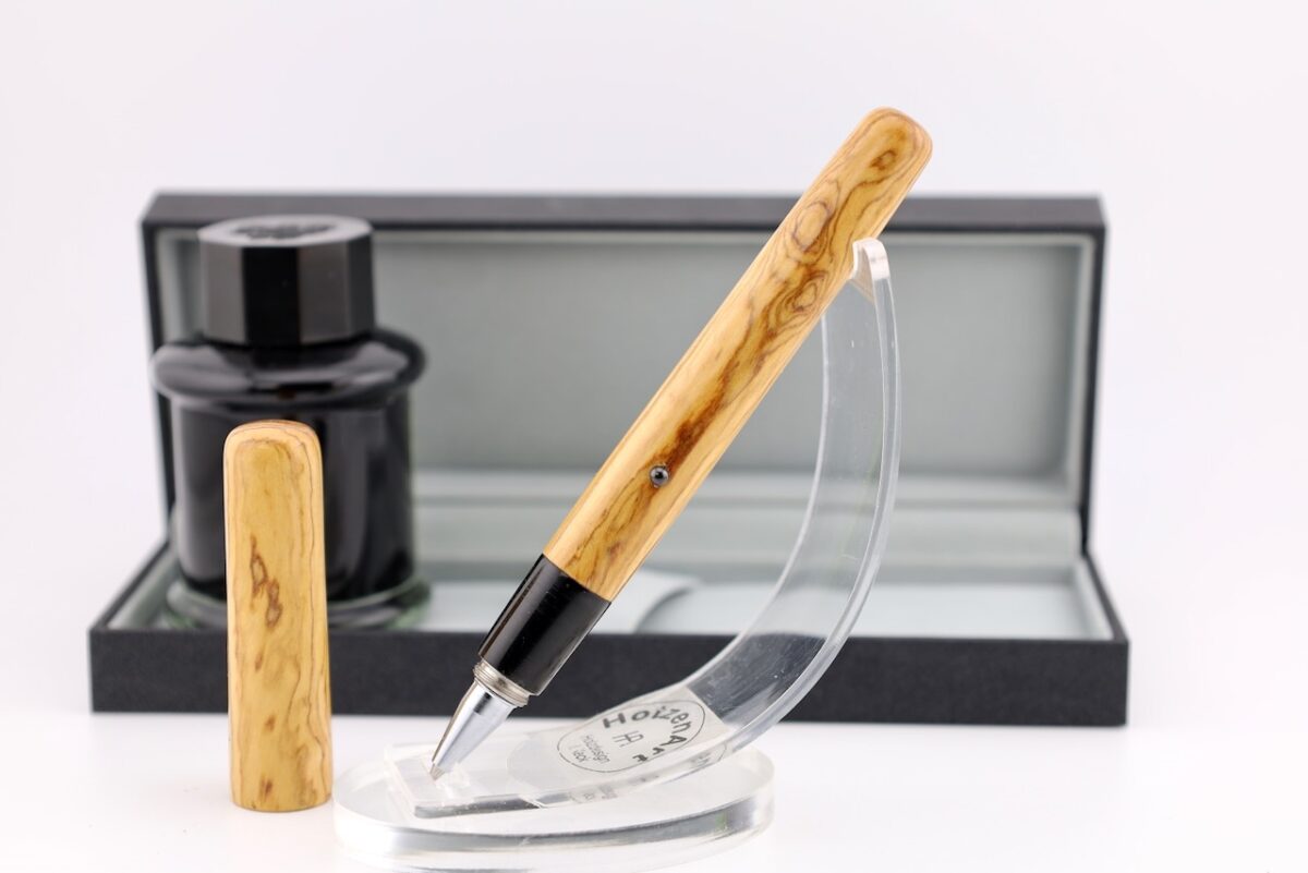 Luxus Patronenroller aus Olivenholz mit Schraubkappe